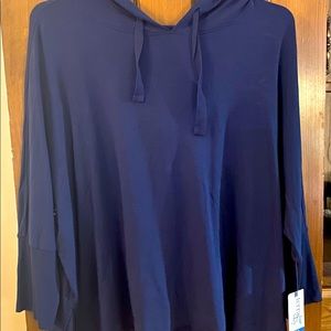 2 NEW WOMENS PLUS BATWING HOODIES
